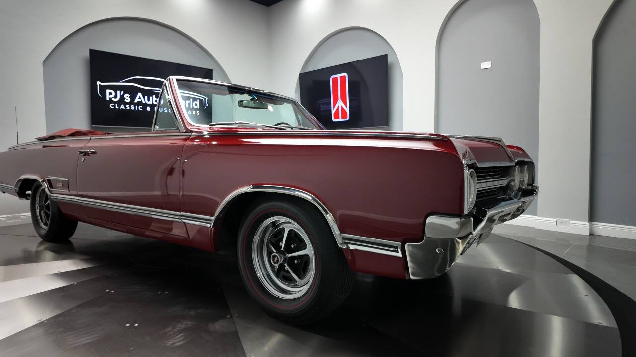 1965 Oldsmobile 442 11