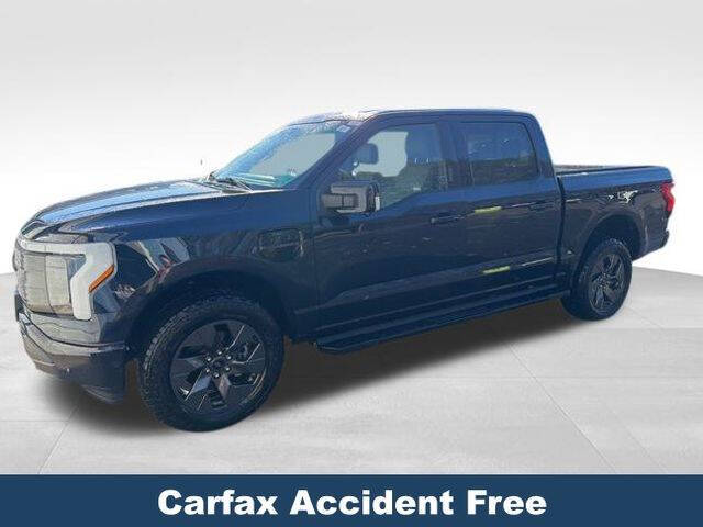 2022 Ford F-150 Lightning Lariat