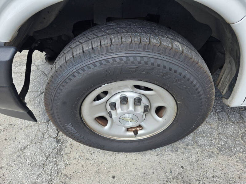 2021 Chevrolet Express 2500