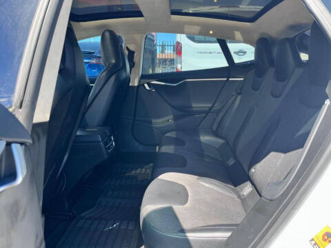 2015 Tesla Model S