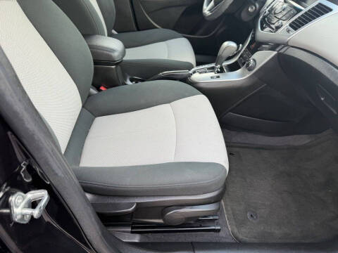 2011 Chevrolet Cruze LS