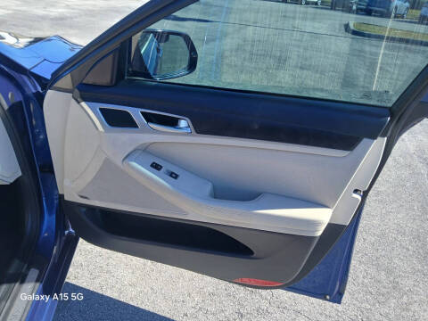 2016 Hyundai Genesis