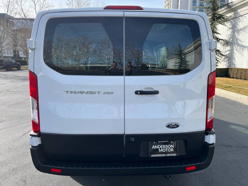 2024 Ford Transit