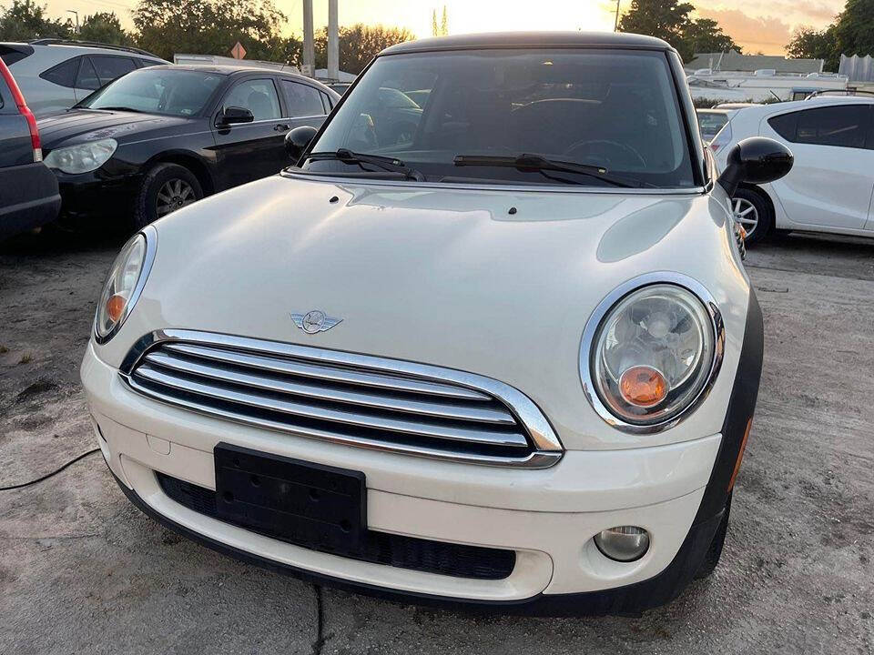 2009 MINI Cooper for sale at 911 Auto, LLC. in Hollywood, FL