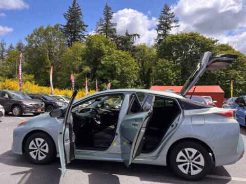 2018 Toyota Prius Two