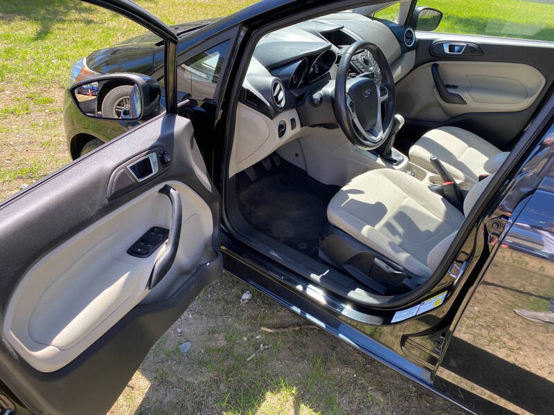 2014 Ford Fiesta SE