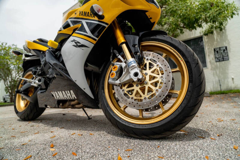 2006 Yamaha R1 & YSR80
