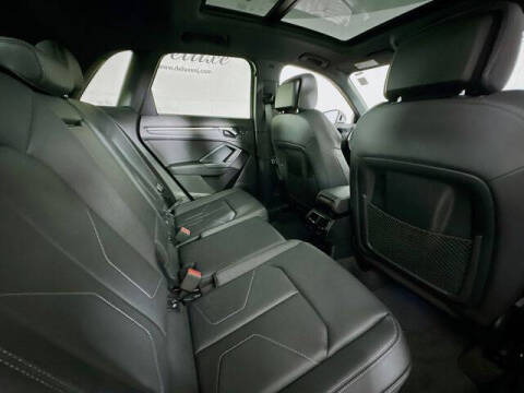 2024 Audi Q3 quattro S line Prem Plus 45 TFSI