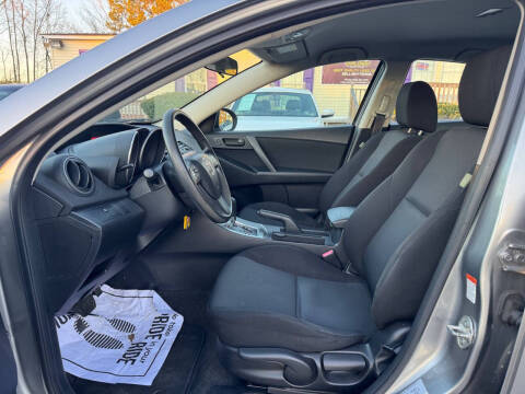 2011 Mazda MAZDA3 i Sport