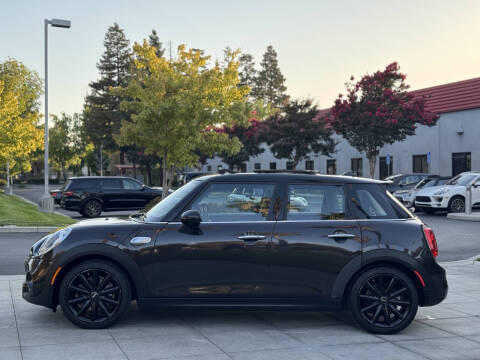 2016 MINI Hardtop 4 Door Cooper S