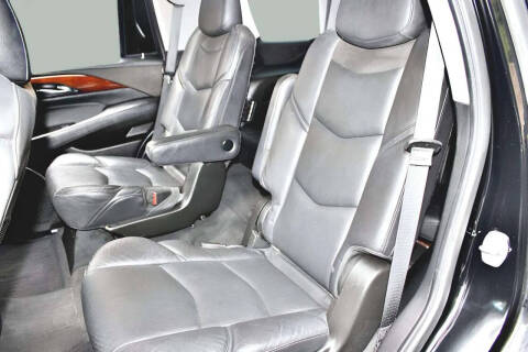 2020 Cadillac Escalade Luxury