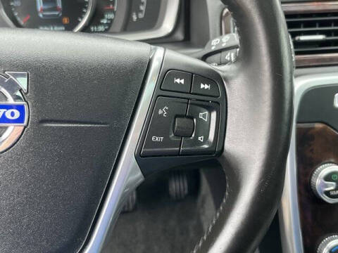 2016 Volvo XC70 T5 Premier