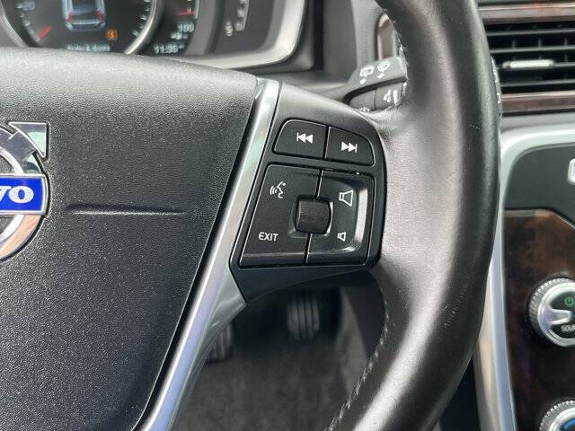 2016 Volvo XC70 T5 Premier
