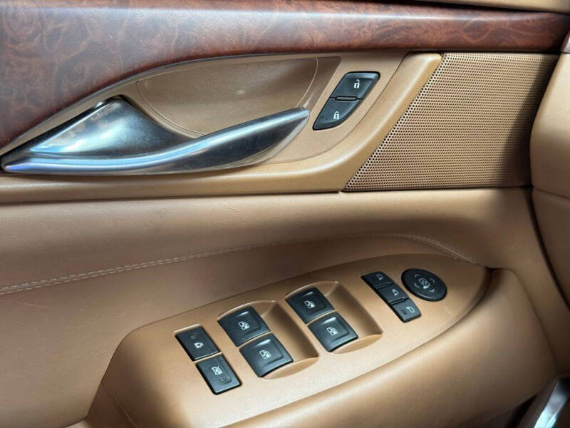 2017 Cadillac Escalade ESV Platinum