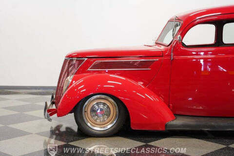 1937 Ford Tudor