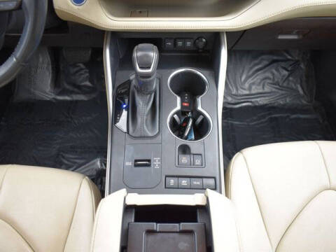 2021 Toyota Highlander Hybrid XLE