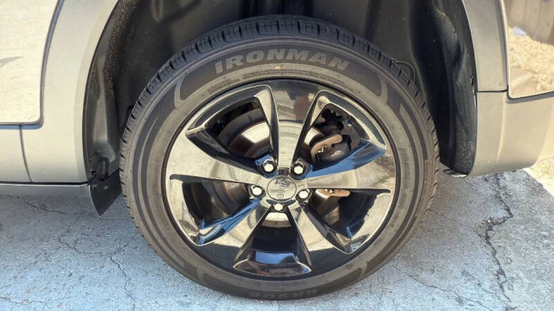2017 Jeep Cherokee