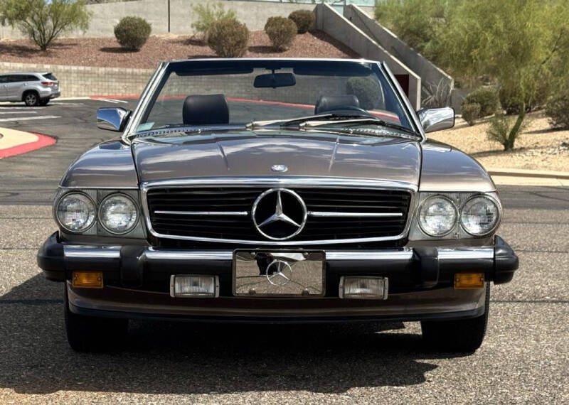 1989 Mercedes-Benz 560-Class 560 SL
