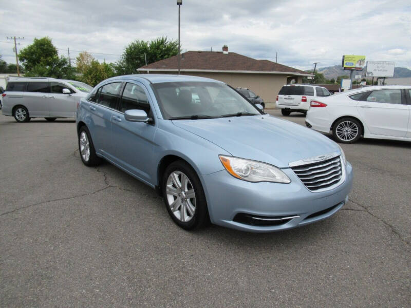 2013 Chrysler 200 for sale at Crown Auto in South Salt Lake UT