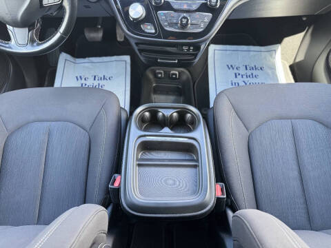 2020 Chrysler Pacifica Touring