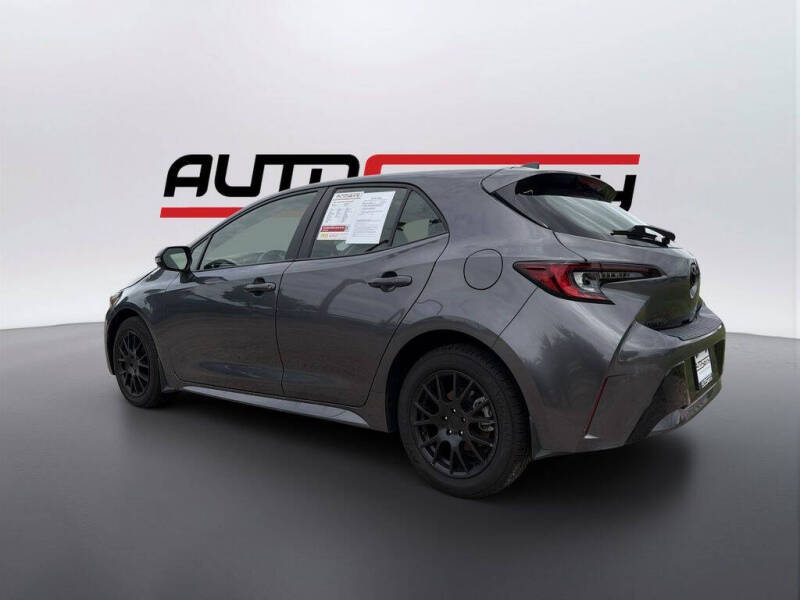 2025 Toyota Corolla Hatchback SE