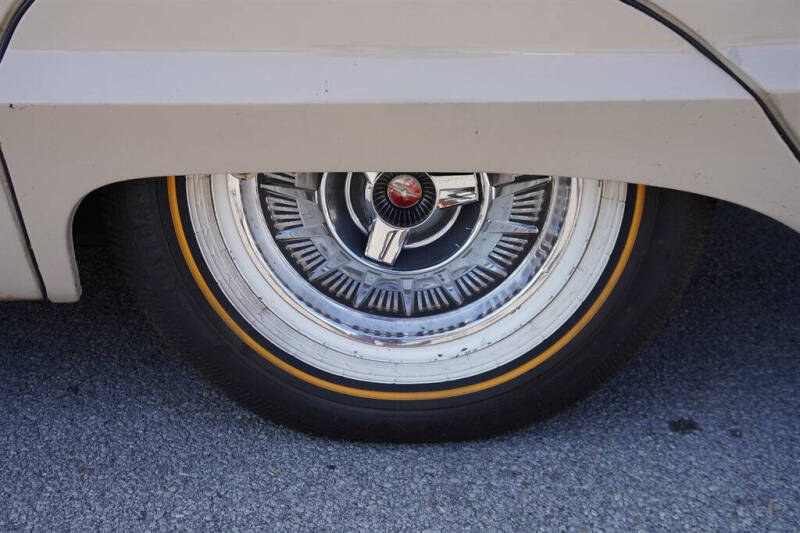 1964 Ford Thunderbird