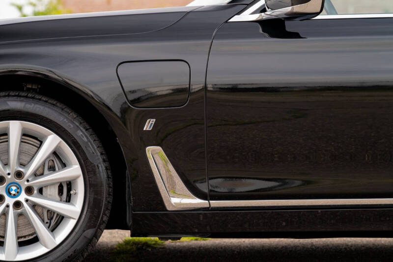 2018 BMW 7 Series 740e xDrive iPerformance