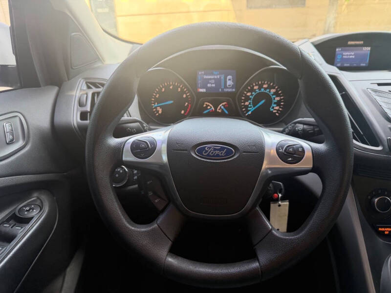 2015 Ford Escape SE