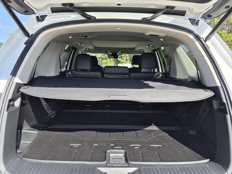 2025 Honda Pilot Touring