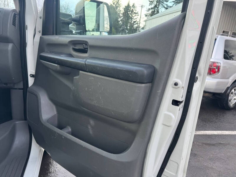 2018 Nissan NV 2500 HD S