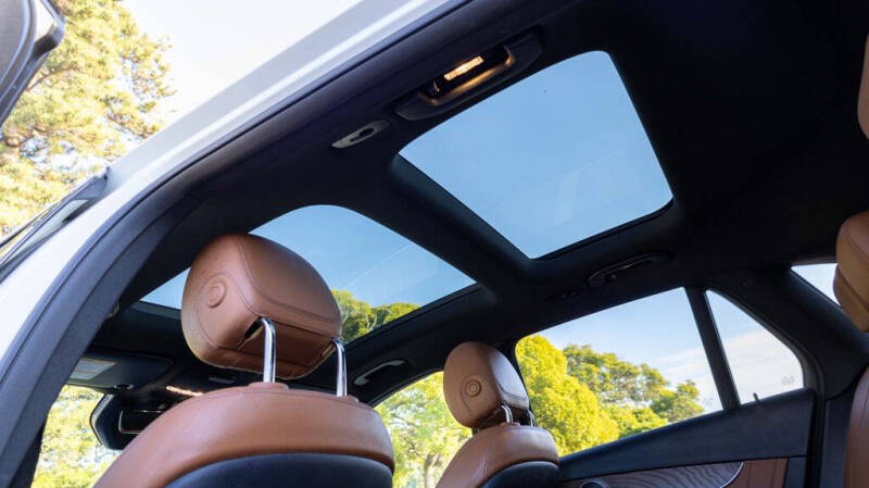 2020 Mercedes-Benz GLC GLC 300