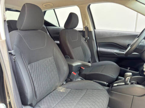 2021 Nissan Kicks S