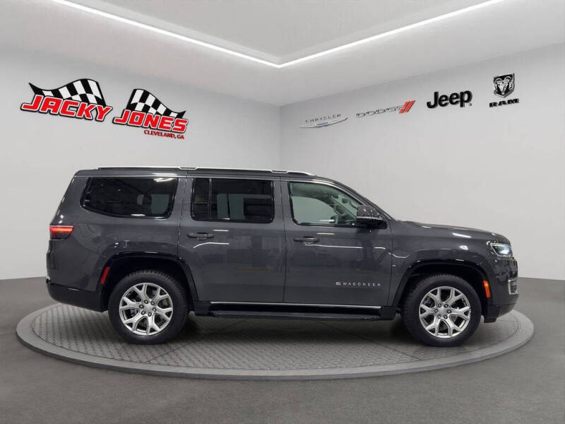 2022 Jeep Wagoneer Series II