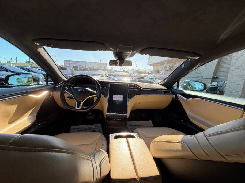 2016 Tesla Model S 70