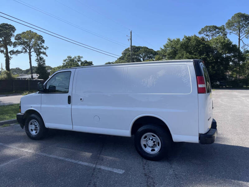 2018 Chevrolet Express 2500