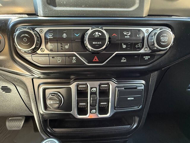 2022 Jeep Gladiator Willys