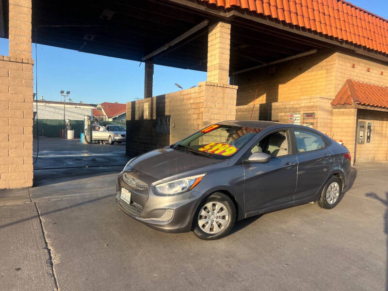 2017 Hyundai Accent SE