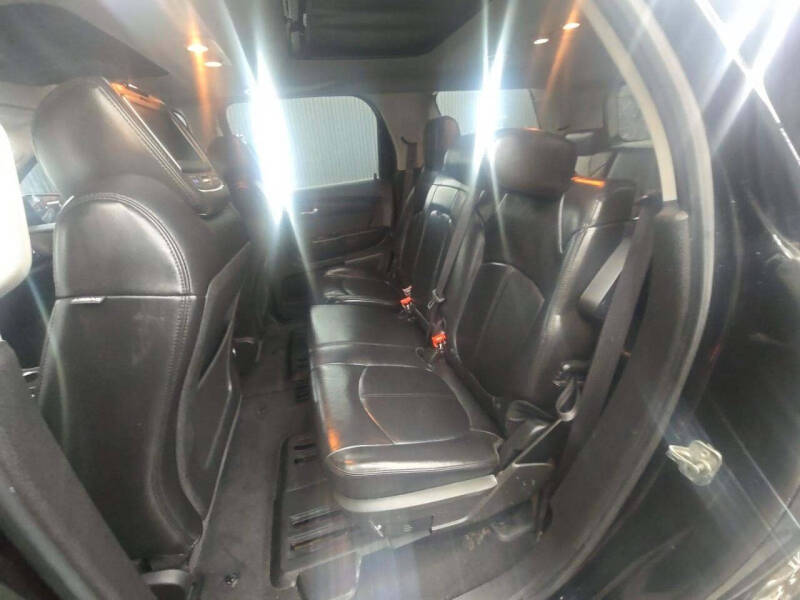 2011 GMC Acadia Denali