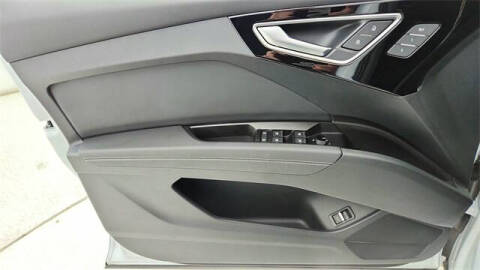 2025 Audi Q4 e-tron Premium Plus 45