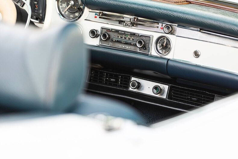 1969 Mercedes-Benz 280-Class