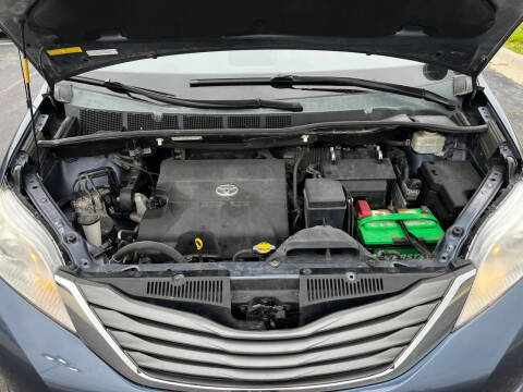 2013 Toyota Sienna