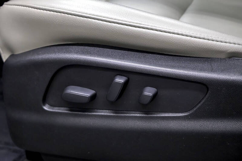 2020 Cadillac XT4 Luxury