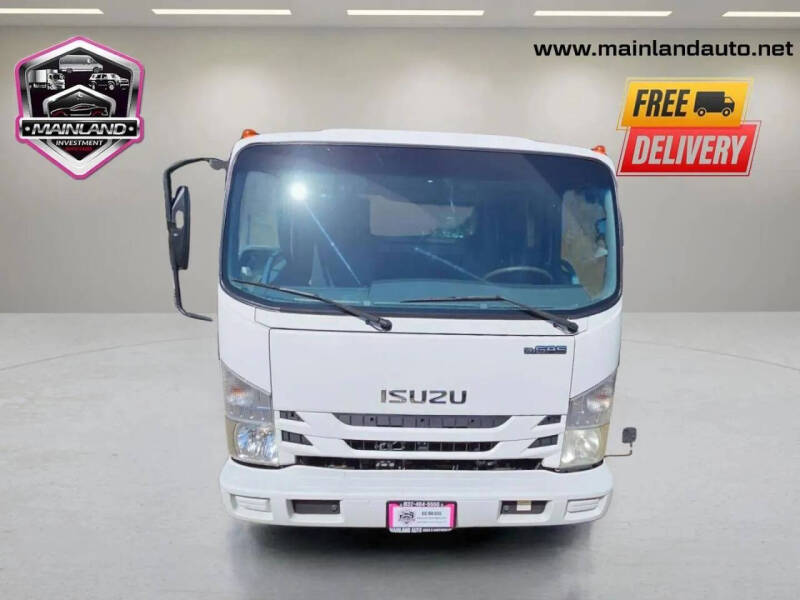 2015 Isuzu NPR