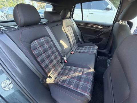 2016 Volkswagen Golf GTI S