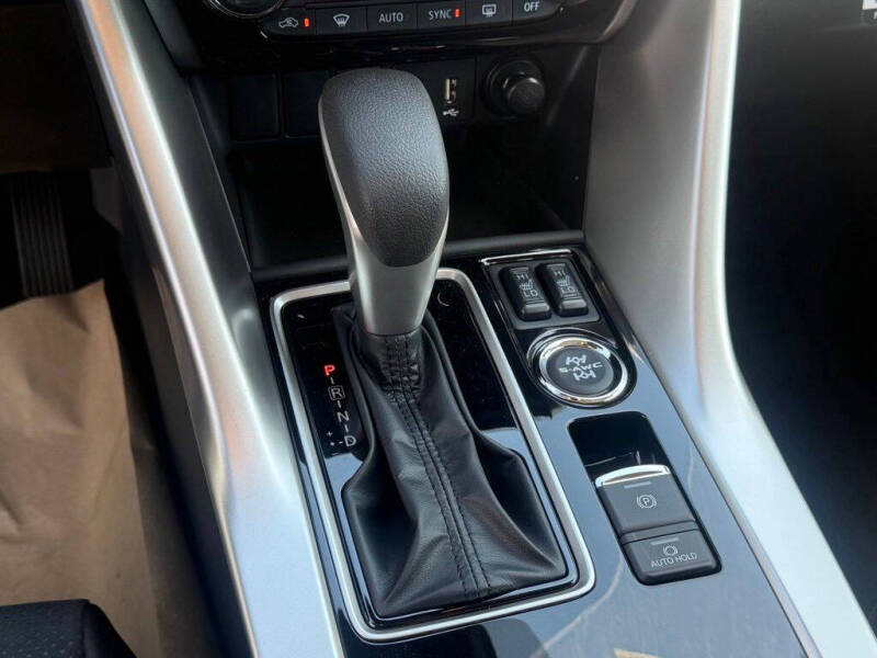 2026 Mitsubishi Eclipse Cross SE