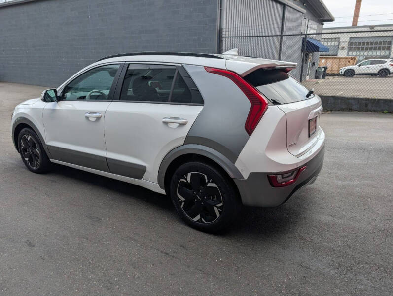 2023 Kia Niro EV Wave
