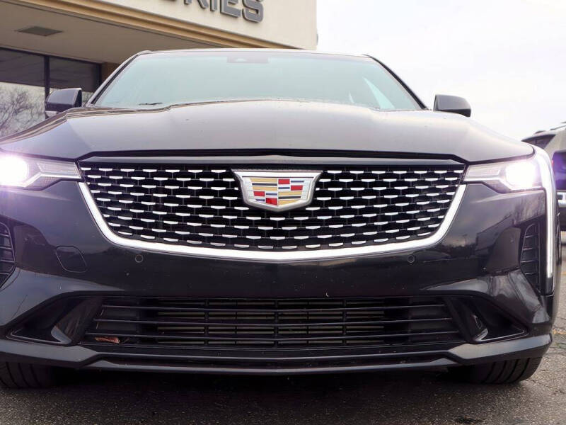 2024 Cadillac CT4 Premium Luxury