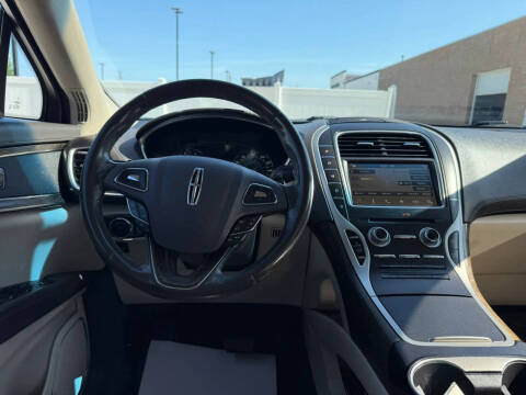 2018 Lincoln MKX Select