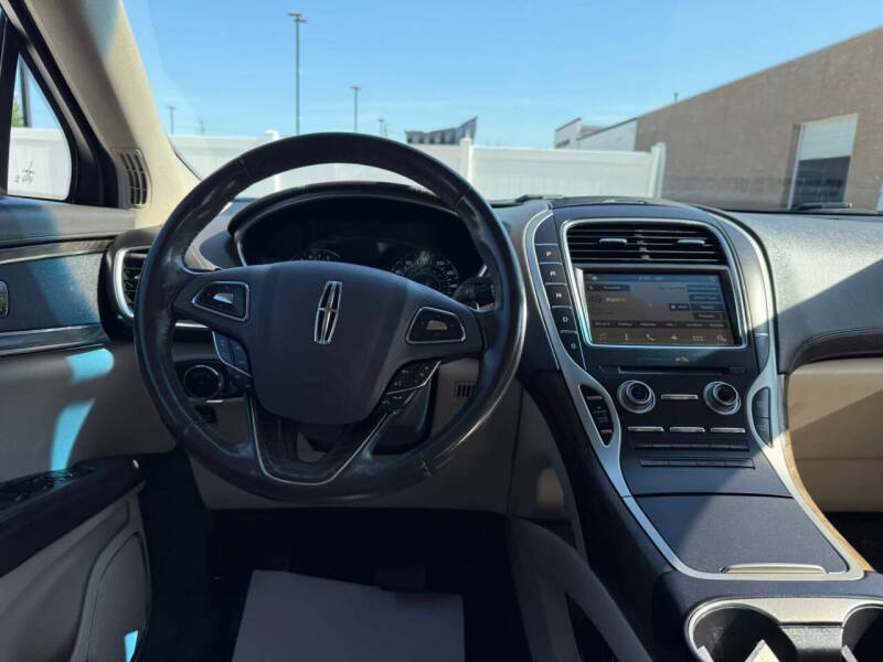 2018 Lincoln MKX Select