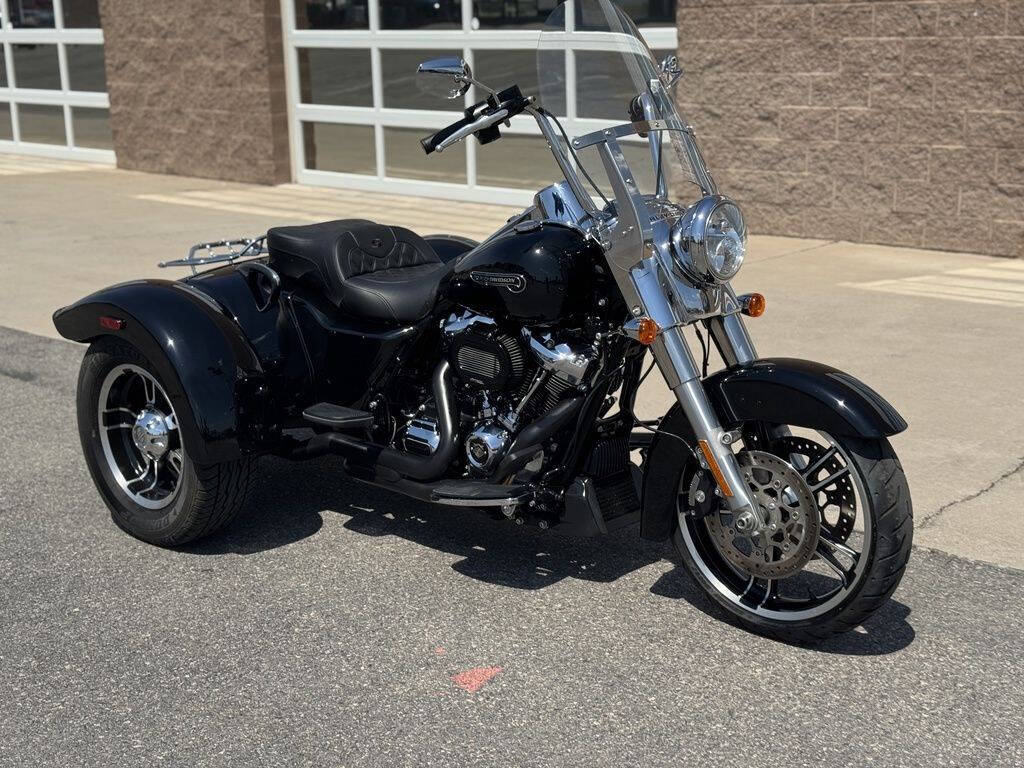 2020 Harley-Davidson® FLRT Freewheeler 4
